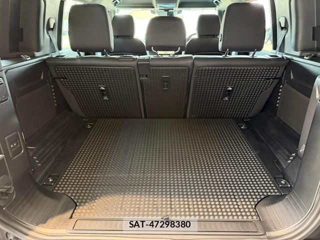 Land Rover DEFENDER 2024-03 7799080-19