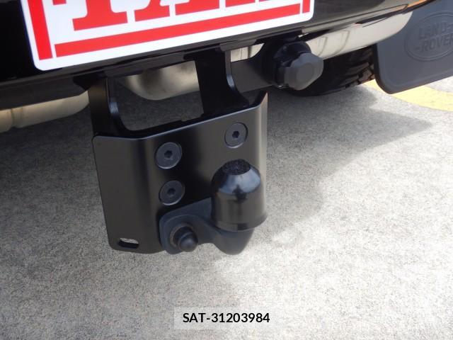 Land Rover DEFENDER 2022-06 7800884-13