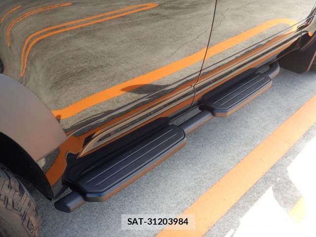 Land Rover DEFENDER 2022-06 7800884-15