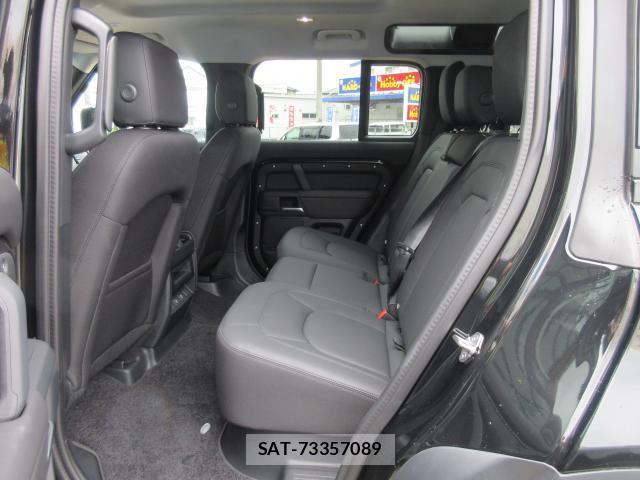 Land Rover DEFENDER 2025-08 7801383-11