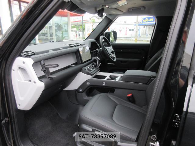 Land Rover DEFENDER 2025-08 7801383-12