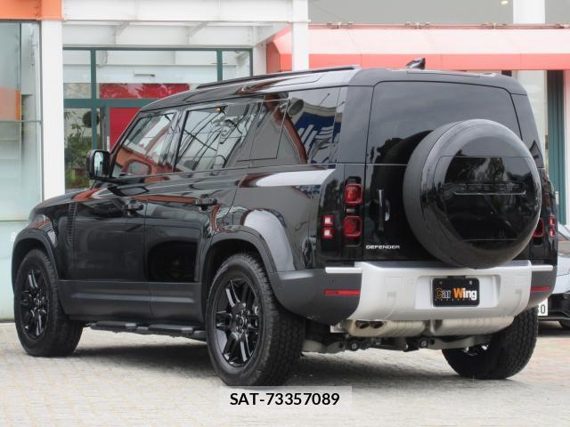 Land Rover DEFENDER 2025-08 7801383-6