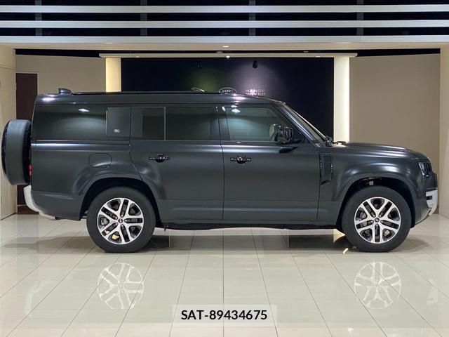 Land Rover DEFENDER 2023-06 7803334-3