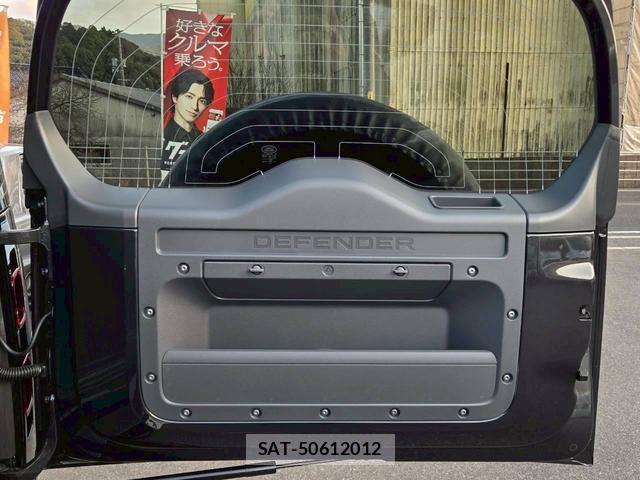 Land Rover DEFENDER 2026-01 7803863-12