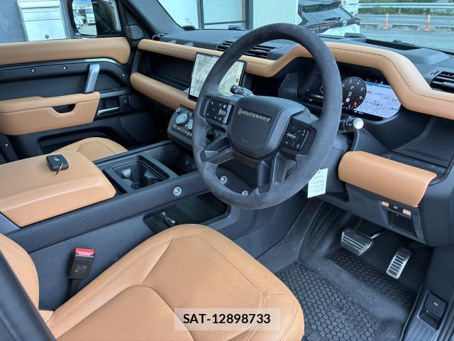 Land Rover DEFENDER 2024-02 7804440-3