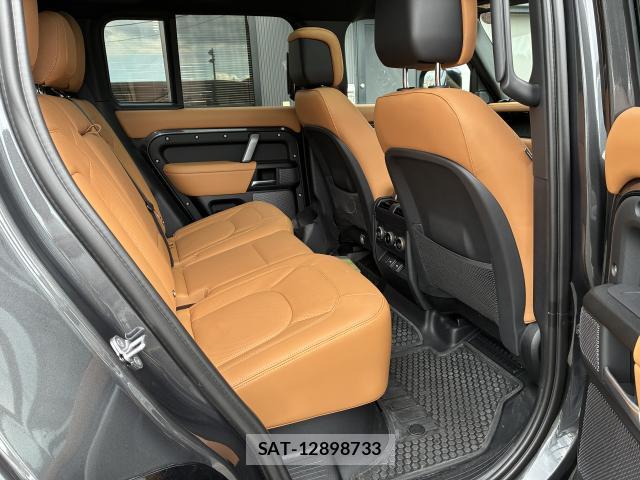 Land Rover DEFENDER 2024-02 7804440-4