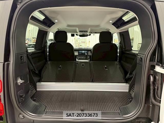 Land Rover DEFENDER 2023-06 7805293-10