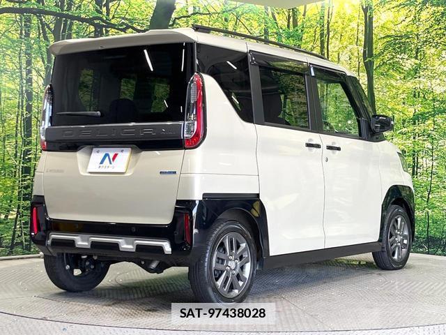 Mitsubishi DELICA MINI 2024-06 7804484-16