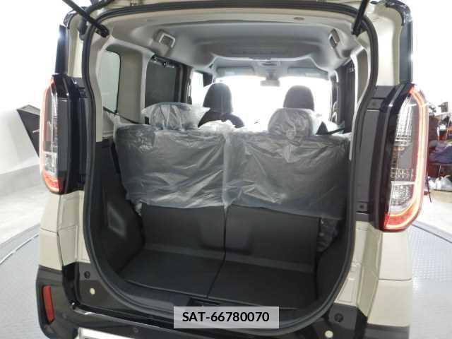 Mitsubishi DELICA MINI 2025-06 7810834-18