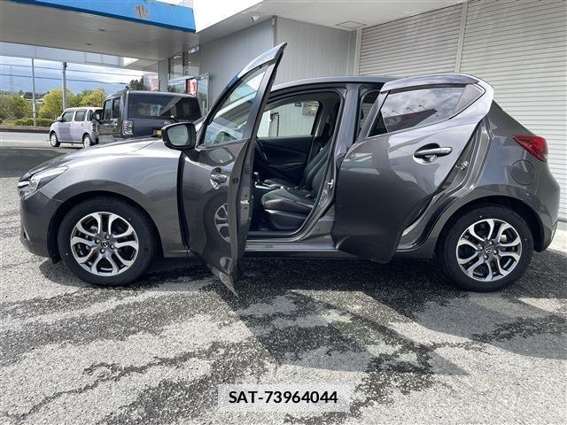 Mazda DEMIO 2019-06 7792941-12
