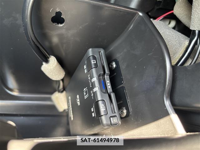 Mazda DEMIO 2012-10 7793566-18