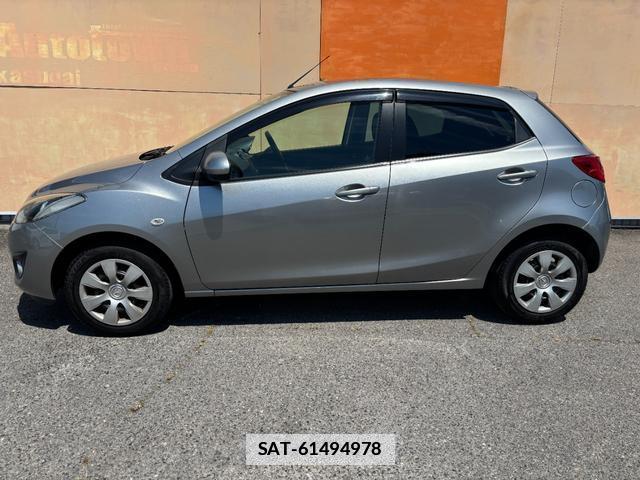 Mazda DEMIO 2012-10 7793566-7