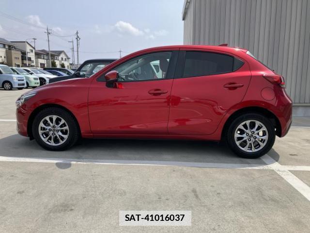 Mazda DEMIO 2018-09 7795448-1