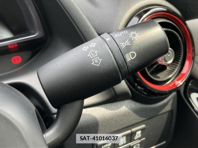 Mazda DEMIO 2018-09 7795448-14
