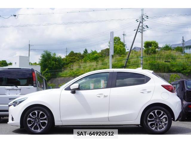 Mazda DEMIO 2018-02 7795969-10