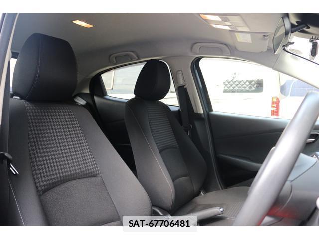 Mazda DEMIO 2017-10 7797766-11