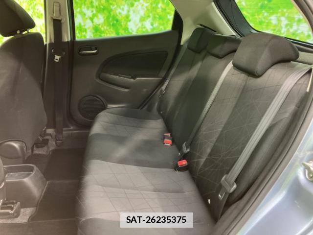 Mazda DEMIO 2013-08 7797972-7