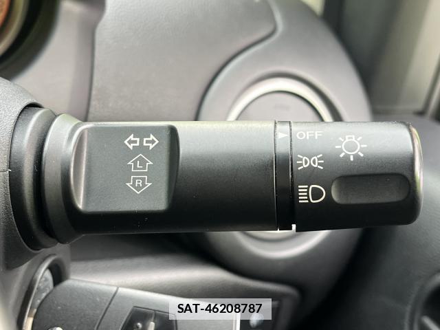 Mazda DEMIO 2014-06 7798034-17