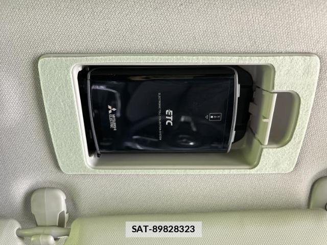 Mazda DEMIO 2018-02 7798040-17