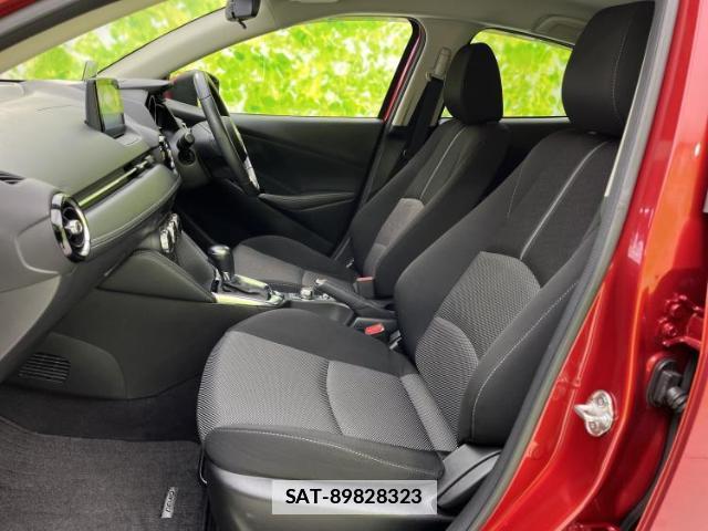 Mazda DEMIO 2018-02 7798040-5