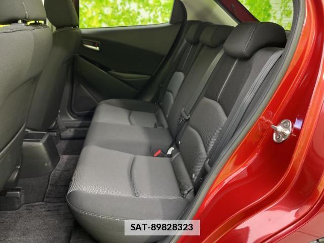 Mazda DEMIO 2018-02 7798040-6