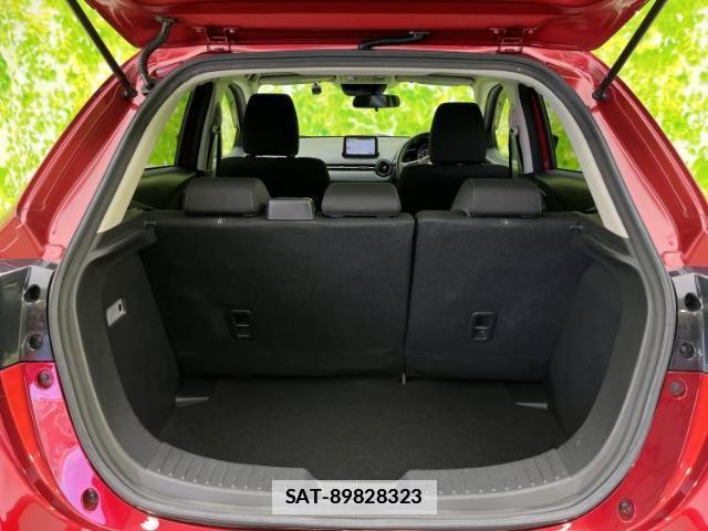 Mazda DEMIO 2018-02 7798040-7