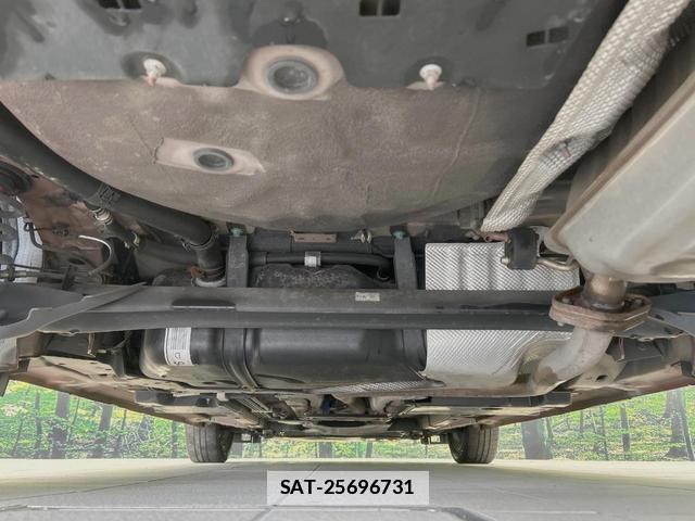 Mazda DEMIO 2015-10 7798303-17