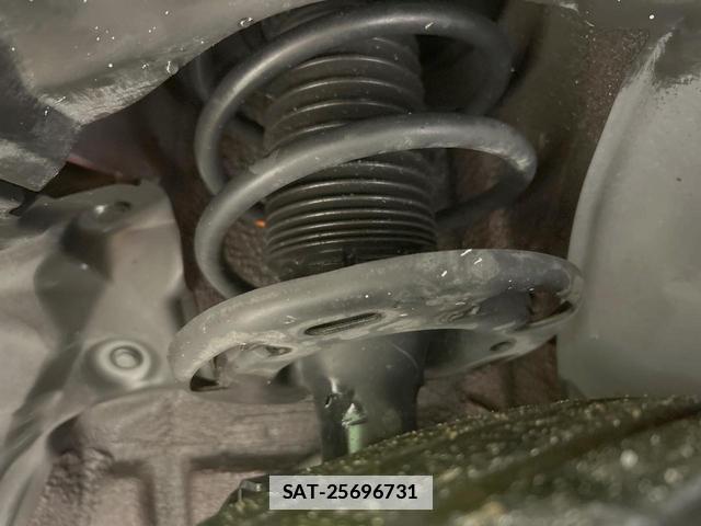 Mazda DEMIO 2015-10 7798303-18