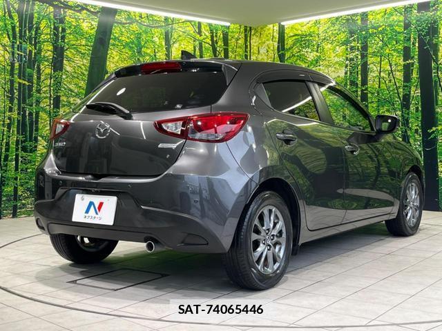 Mazda DEMIO 2016-11 7799878-16