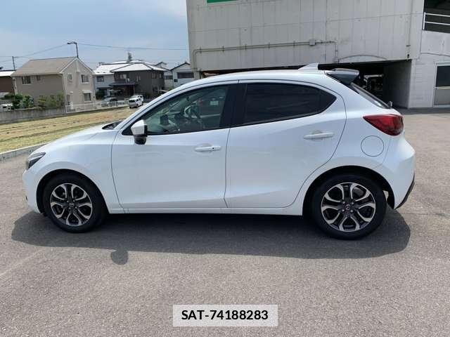 Mazda DEMIO 2018-01 7801169-8