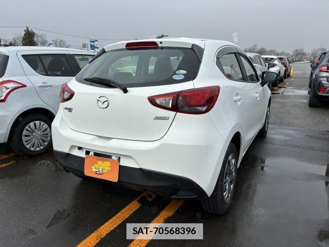 Mazda DEMIO 2016-10 7801709-10