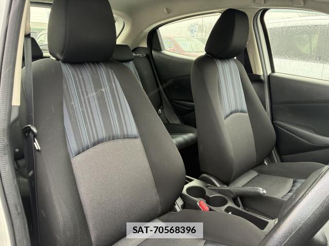 Mazda DEMIO 2016-10 7801709-13