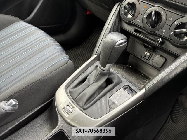 Mazda DEMIO 2016-10 7801709-18
