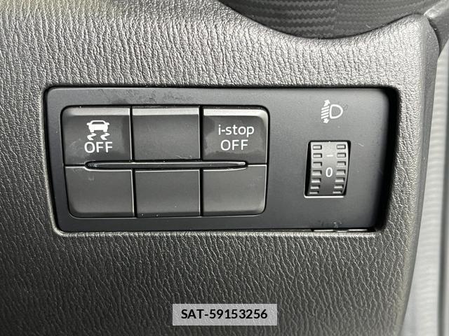 Mazda DEMIO 2016-05 7801879-16