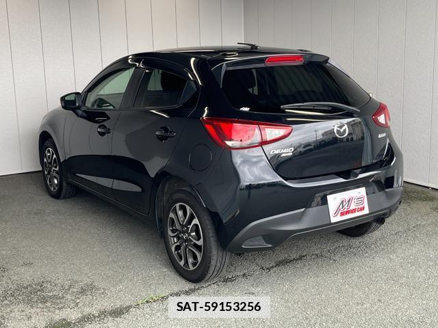 Mazda DEMIO 2016-05 7801879-3