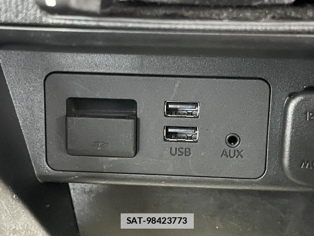 Mazda DEMIO 2018-11 7801916-15