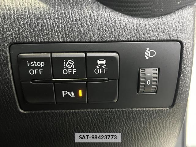 Mazda DEMIO 2018-11 7801916-9