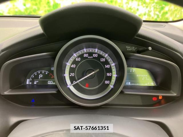 Mazda DEMIO 2015-03 7802609-12