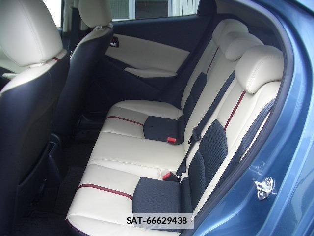 Mazda DEMIO 2015-01 7802981-3