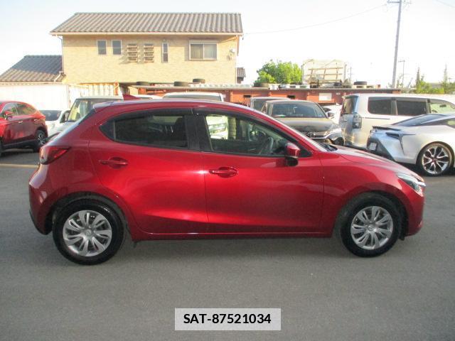 Mazda DEMIO 2019-09 7803312-3