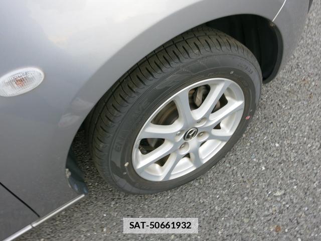 Mazda DEMIO 2012-06 7803345-13