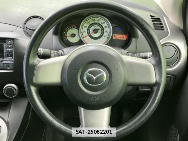 Mazda DEMIO 2011-05 7803392-10