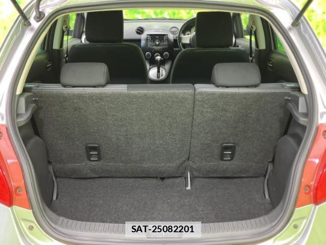 Mazda DEMIO 2011-05 7803392-7