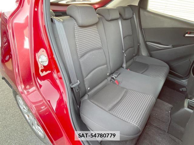 Mazda DEMIO 2018-02 7803999-8