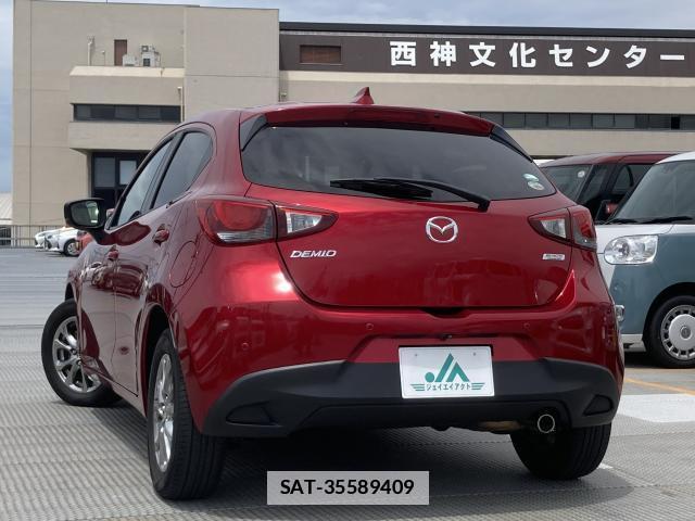 Mazda DEMIO 2017-12 7804761-5