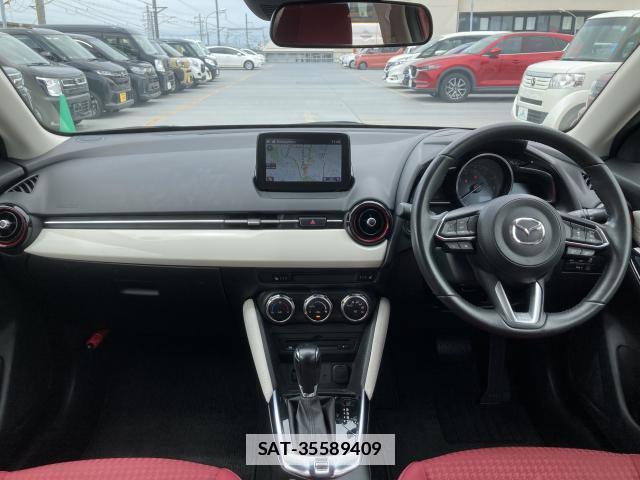 Mazda DEMIO 2017-12 7804761-8