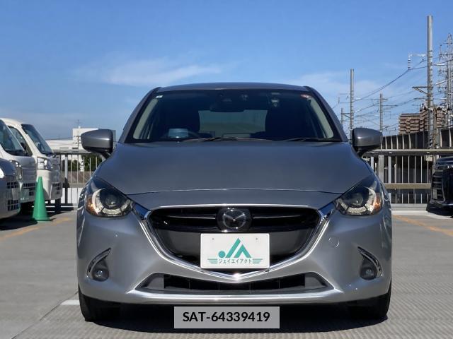 Mazda DEMIO 2017-07 7804774-1