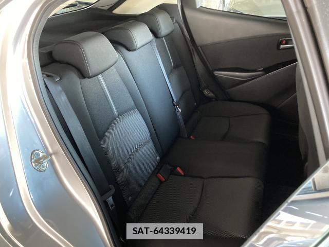 Mazda DEMIO 2017-07 7804774-10
