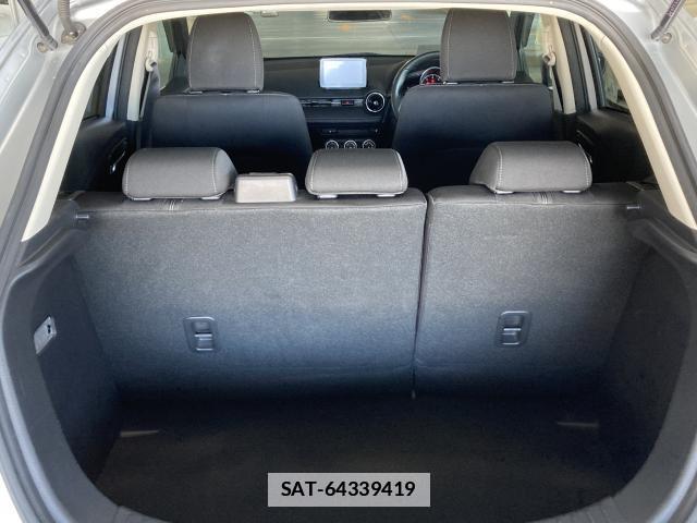 Mazda DEMIO 2017-07 7804774-19