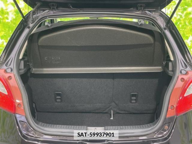 Mazda DEMIO 2013-09 7806325-7